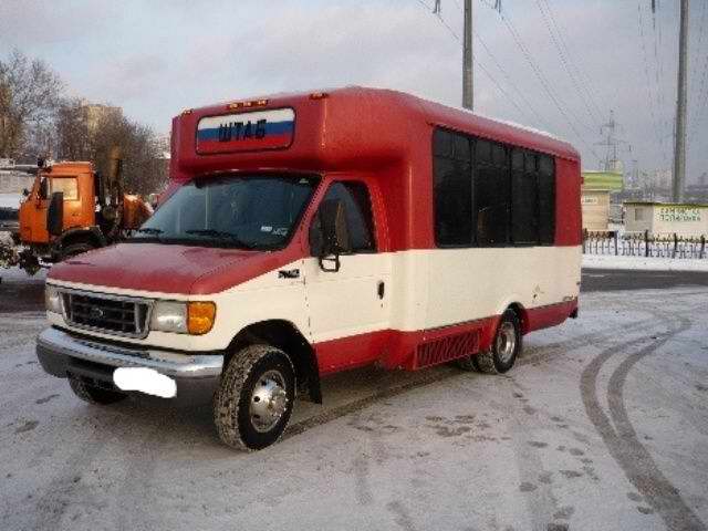 Ford Econoline 2005