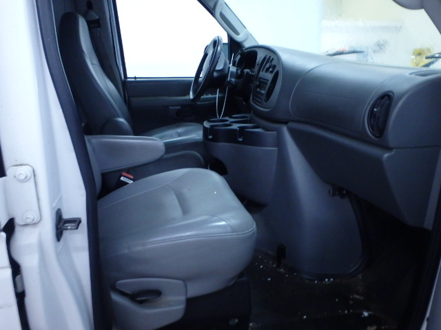 Ford Econoline 2006