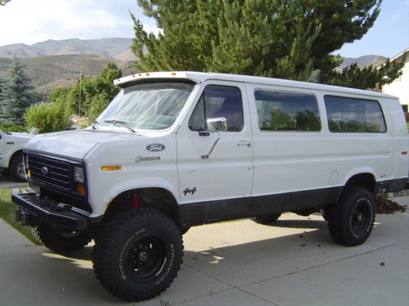 Ford Econoline Club Wagon