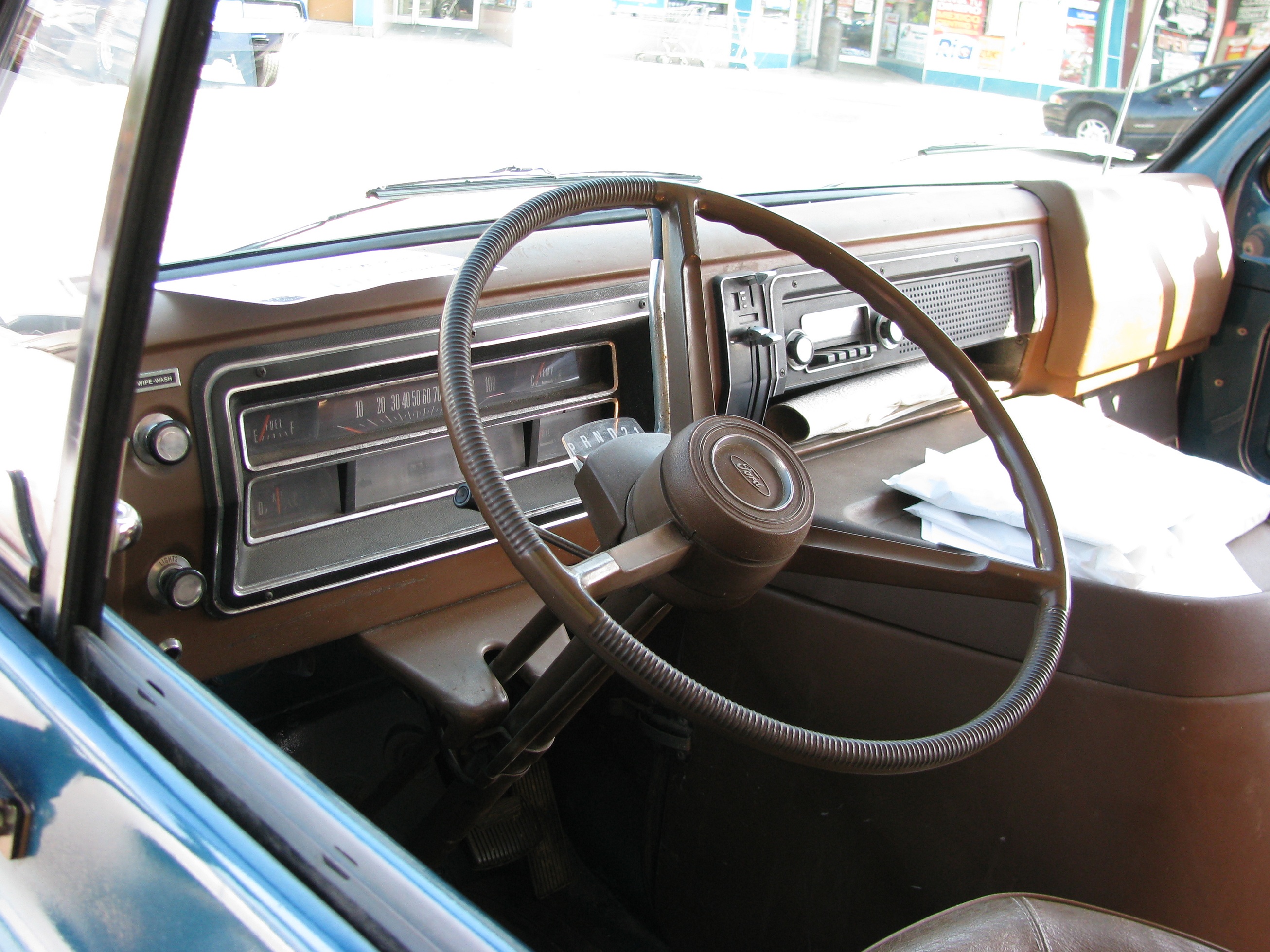 Ford Econoline Club Wagon