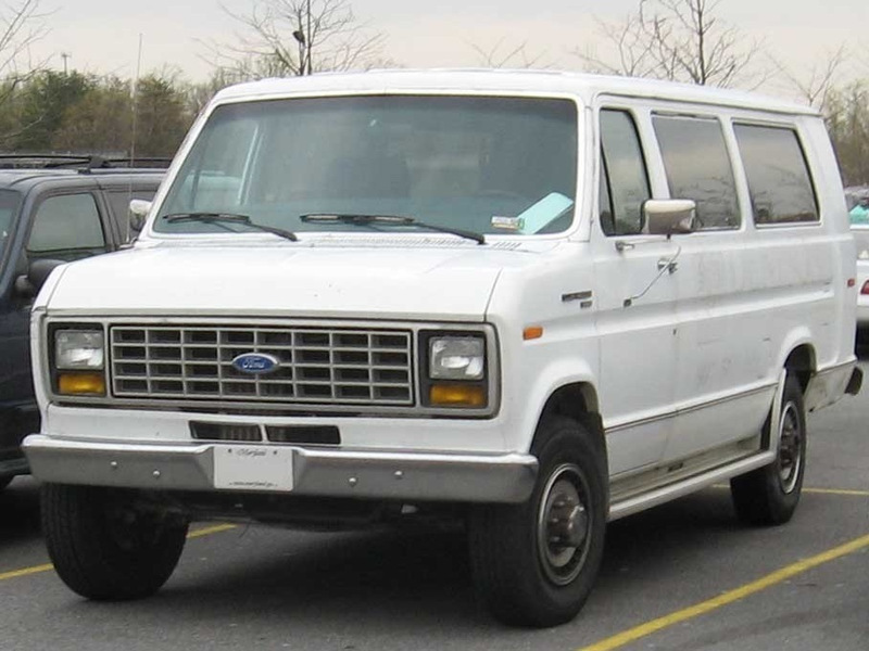 Ford Econoline Club Wagon