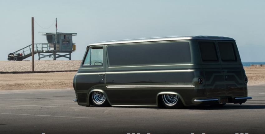 Ford Econoline Custom