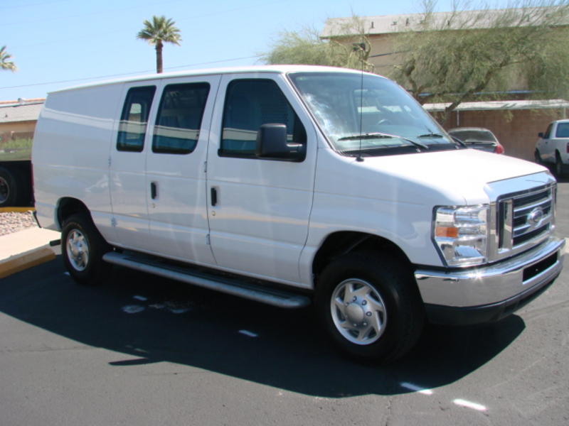Ford Econoline E-250