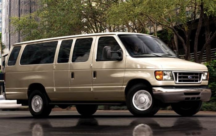Ford Econoline E-350