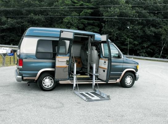 Ford Econoline E150 Conversion Van
