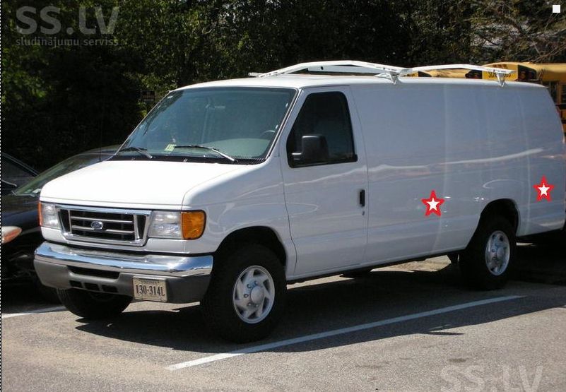 Ford Econoline E250
