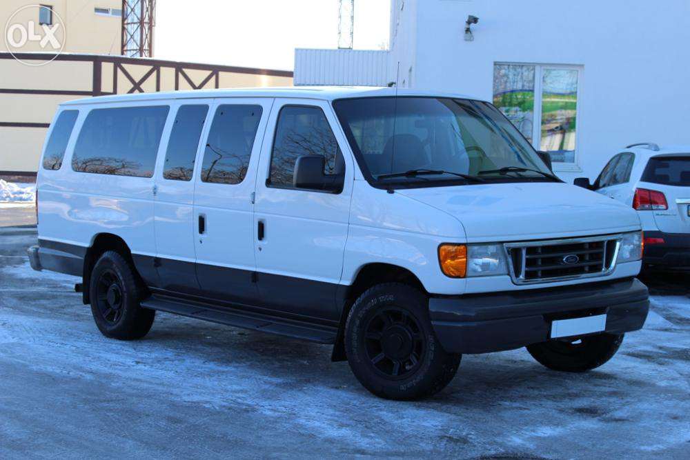 Ford Econoline E350