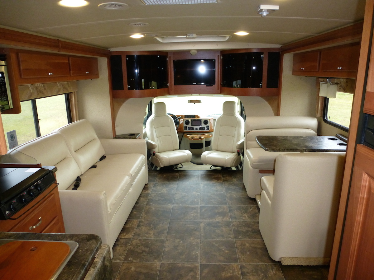 Ford Econoline E450