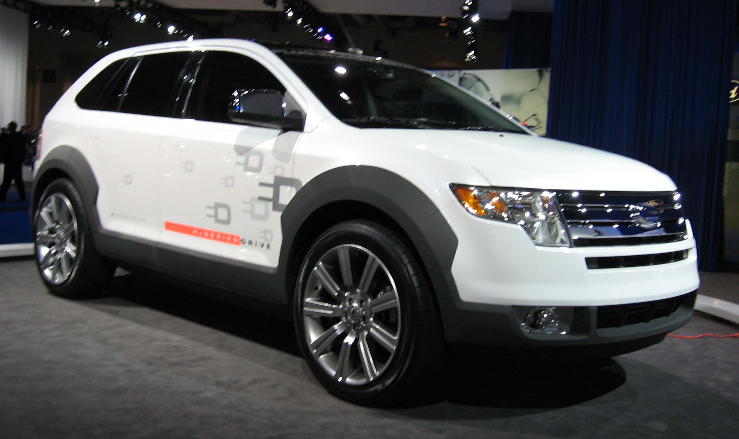 Ford Edge Hybrid