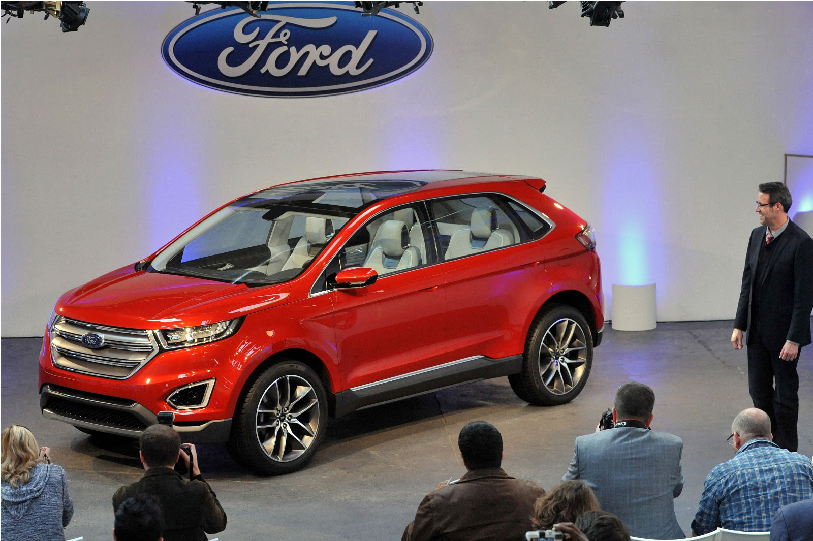 Ford Edge Red