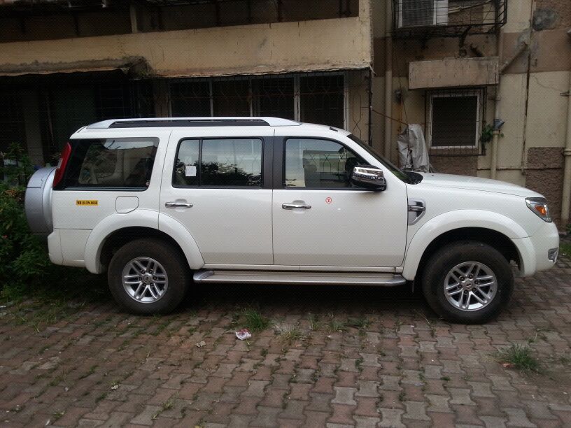 Ford Endeavour White