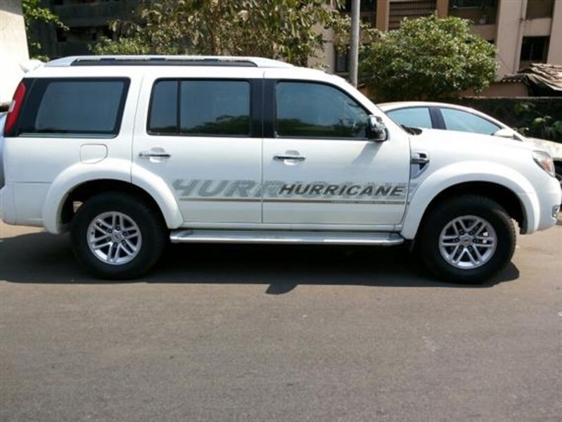 Ford Endeavour White