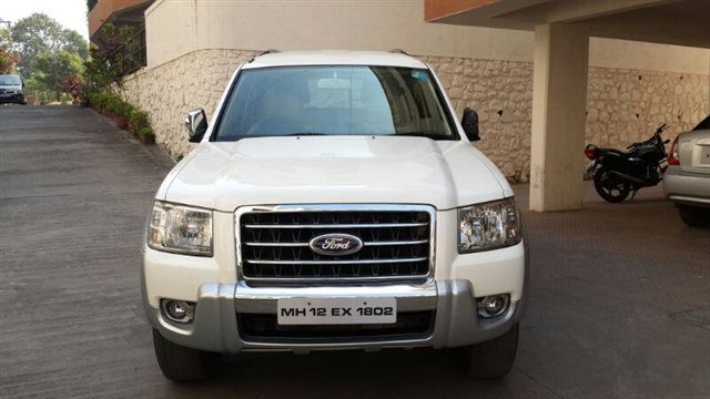Ford Endeavour Xlt