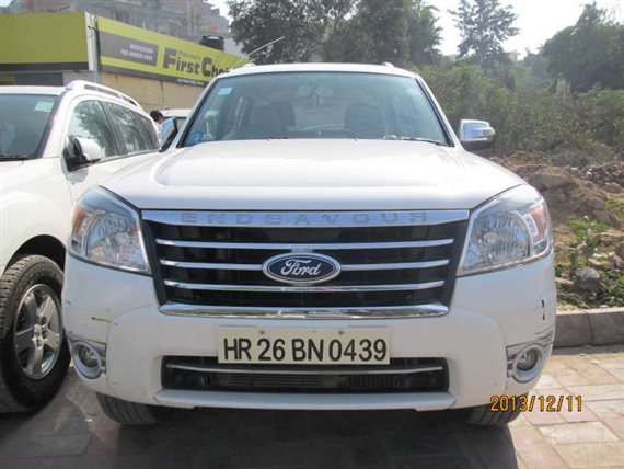Ford Endeavour Xlt