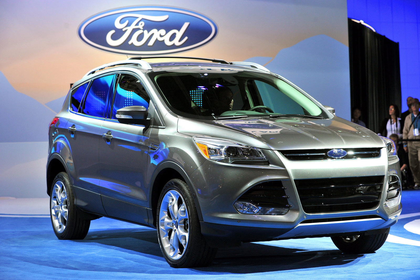 Ford Escape Hybrid 2013