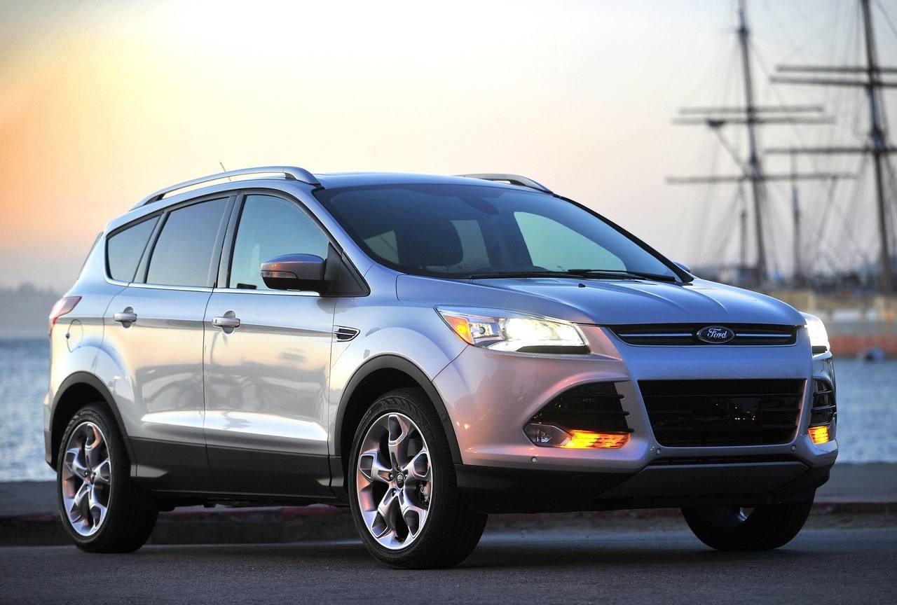 Ford Escape Hybrid 2014