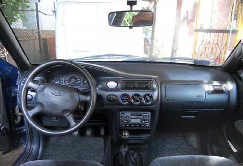 Ford Escort 1.4