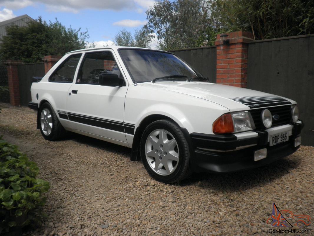 Ford Escort 1.6 Rs Turbo