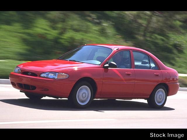 Ford Escort 2001