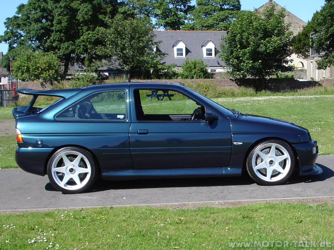 Ford Escort Cosworth