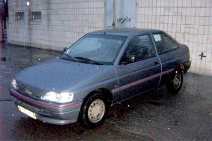 Ford Escort Coupe