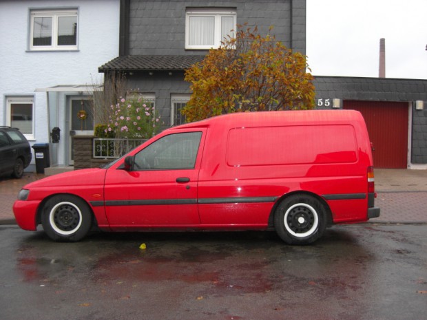 Ford Escort Express