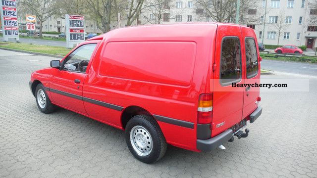 Ford Escort Express