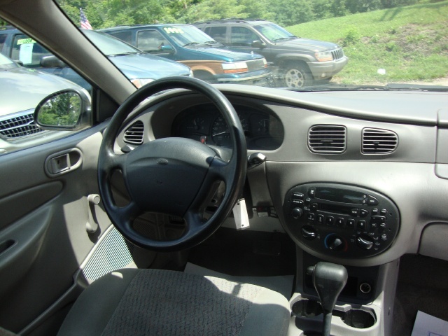 Ford Escort Lx 1999
