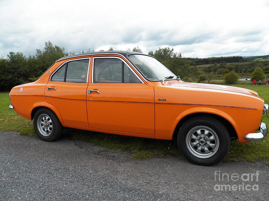 Ford Escort Orange