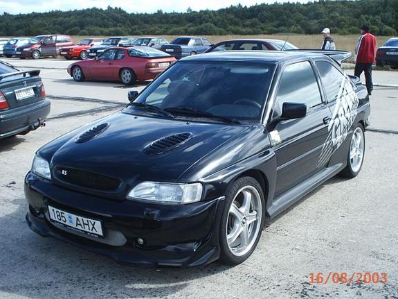 Ford Escort Rs 2000 4x4