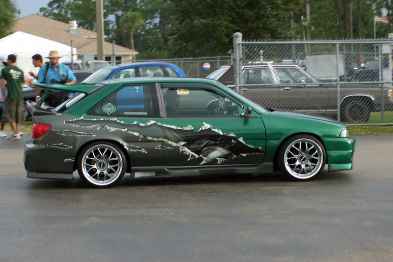 Ford Escort Slammed