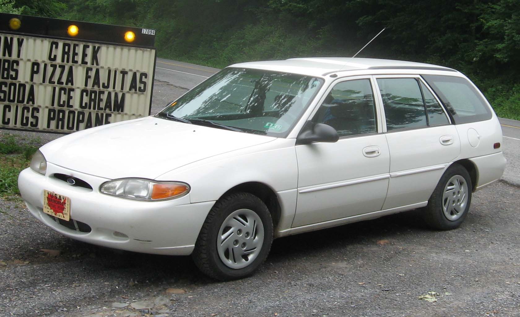 Ford Escort Station
