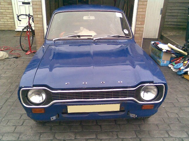 Ford Escort V8