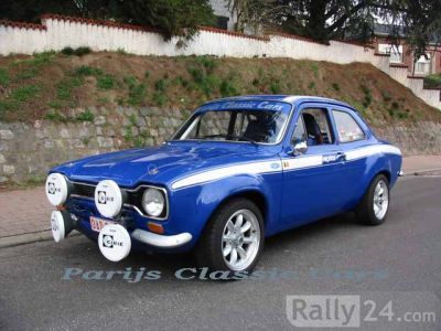 Ford Escort V8