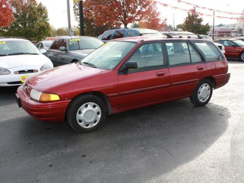 Ford Escort Wagon 1995 Ford Escort Wagon 1995