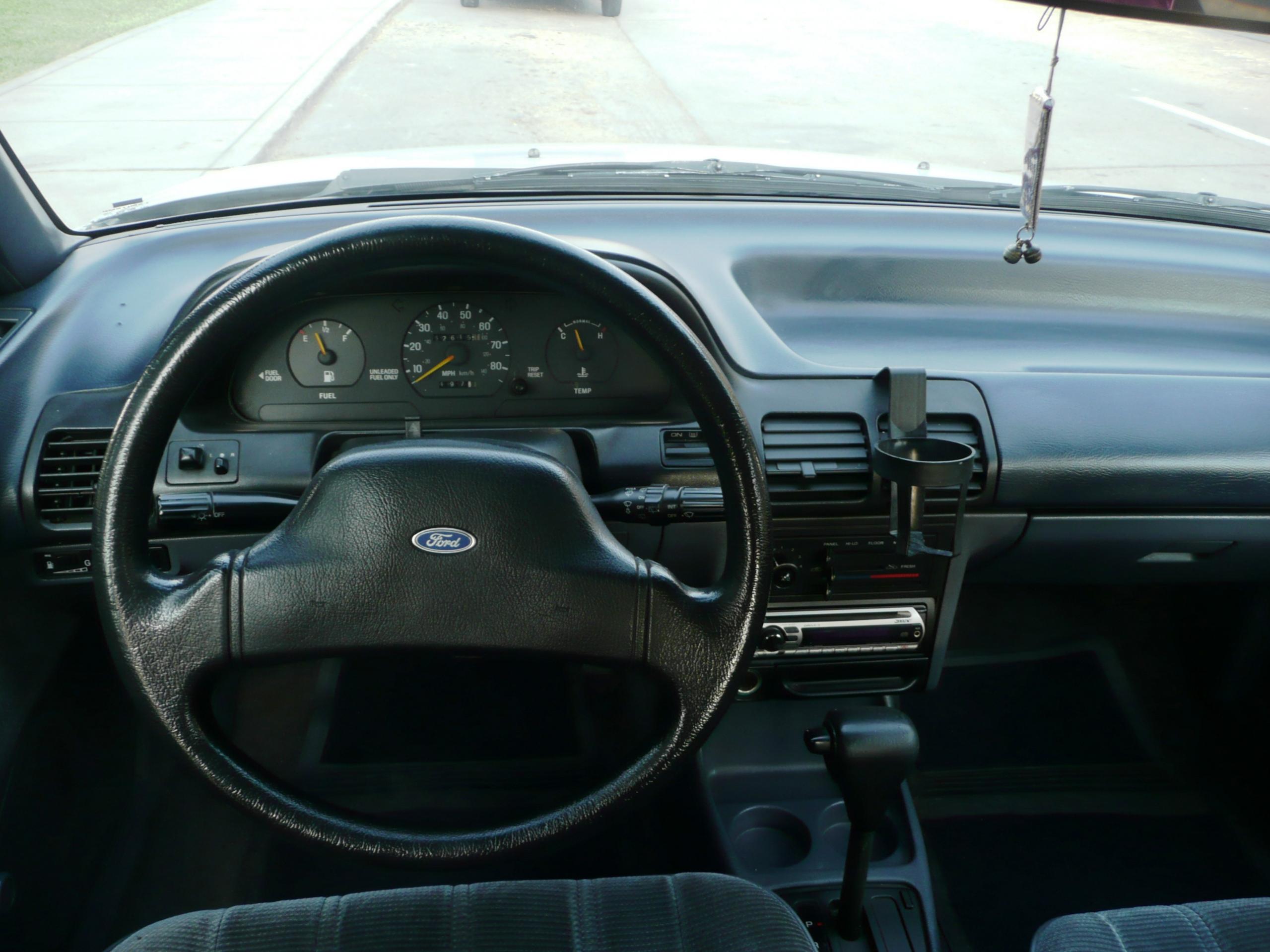 Ford Escort Wagon