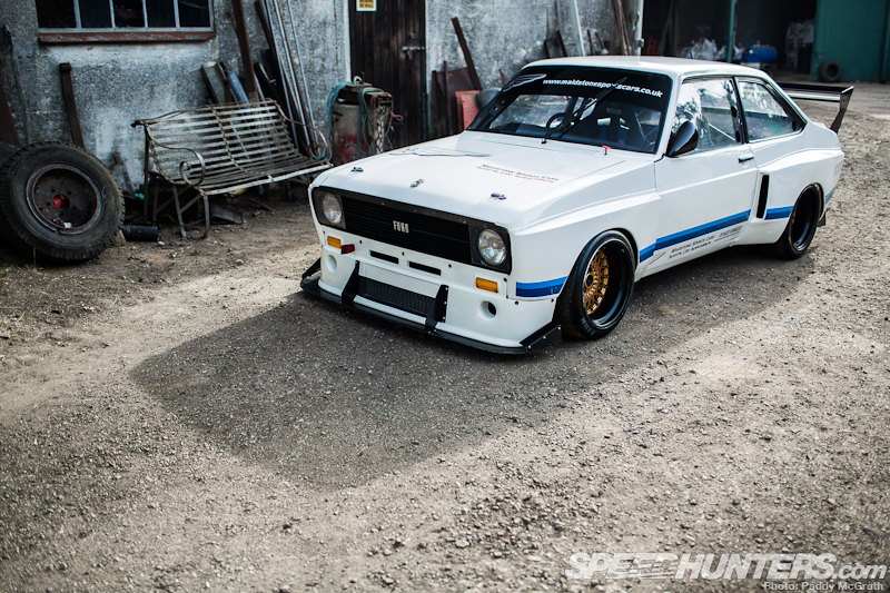 Ford Escort White
