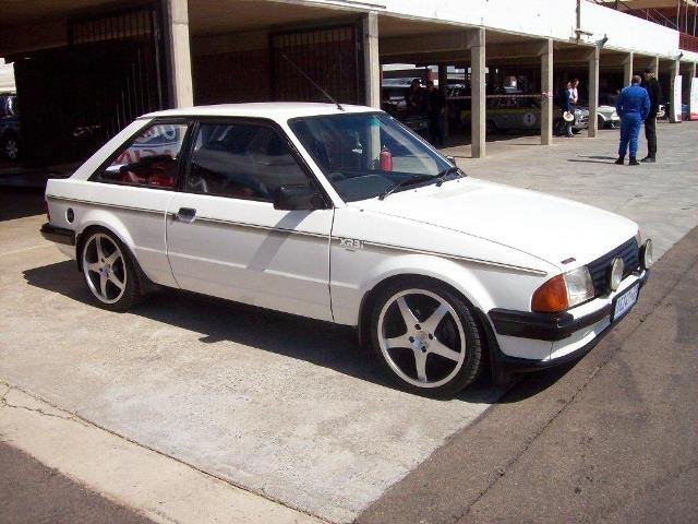 Ford Escort Xr-3
