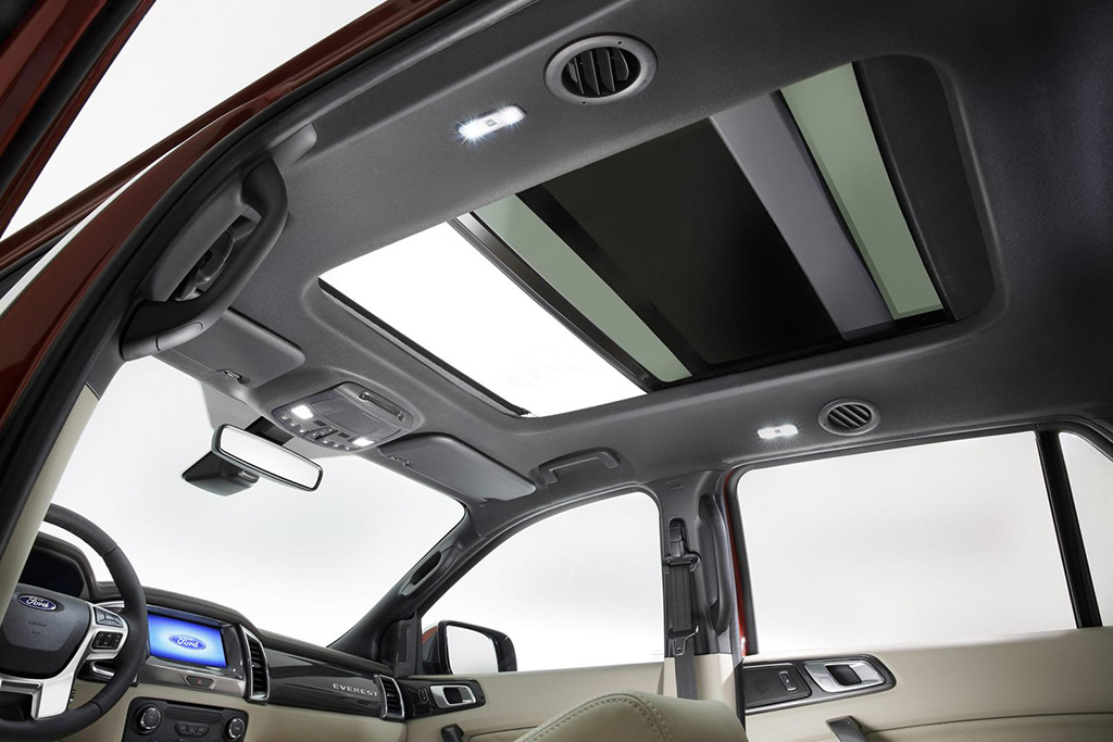 Ford Everest 2015 White