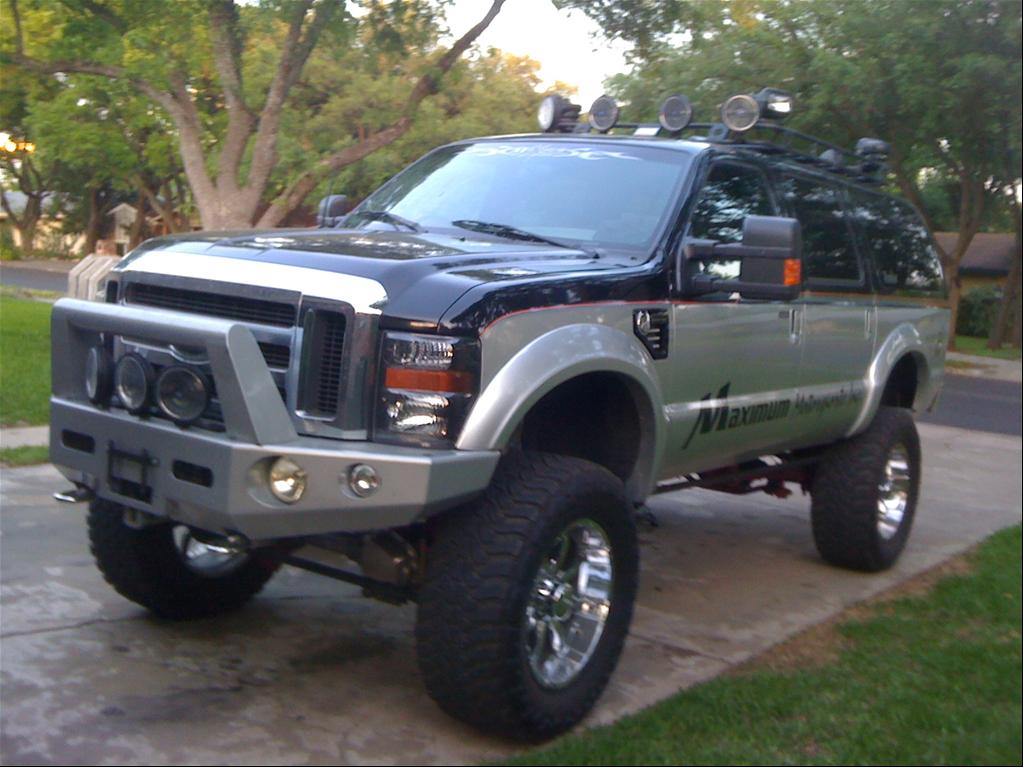 Ford Excursion 2001
