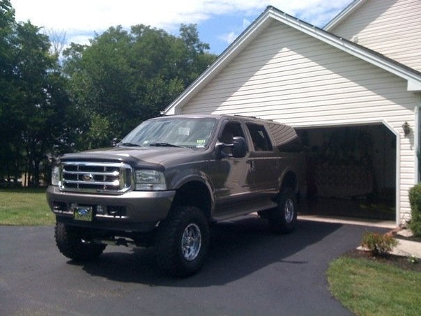 Ford Excursion 2003