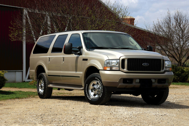 Ford Excursion 2004