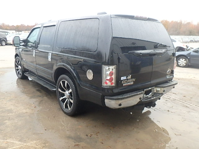 Ford Excursion 2004