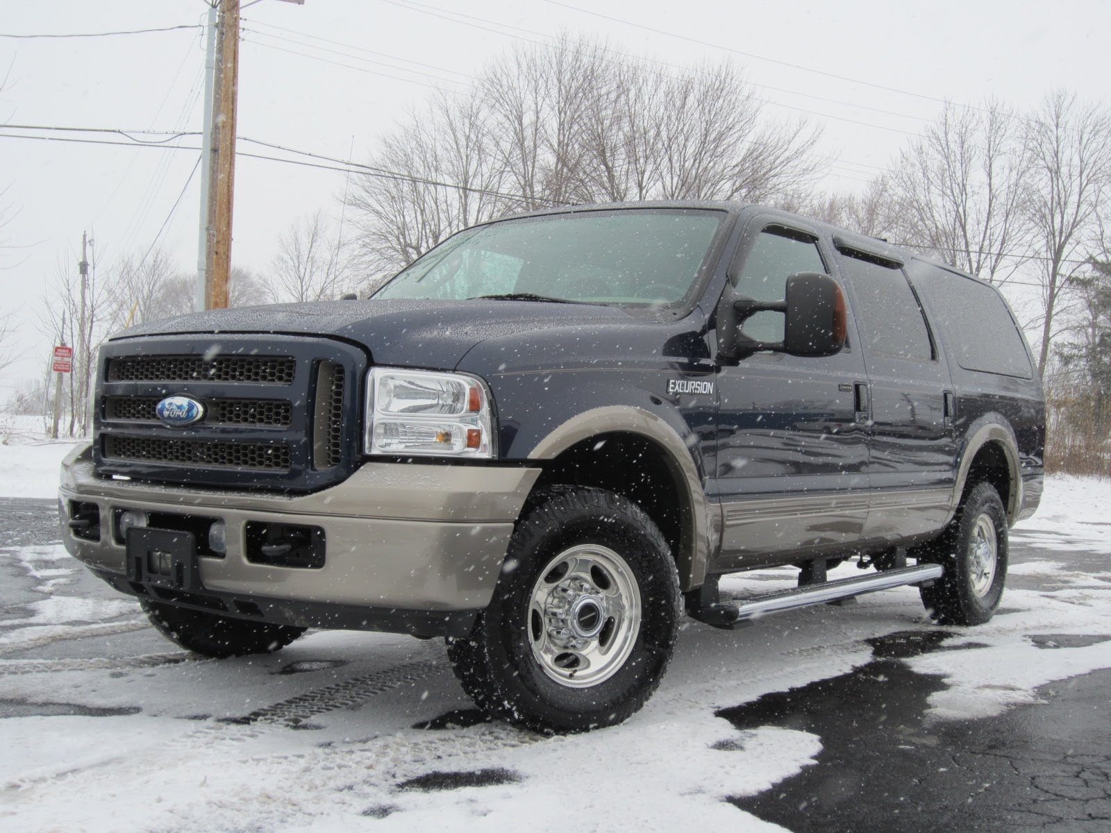 Ford Excursion 2005