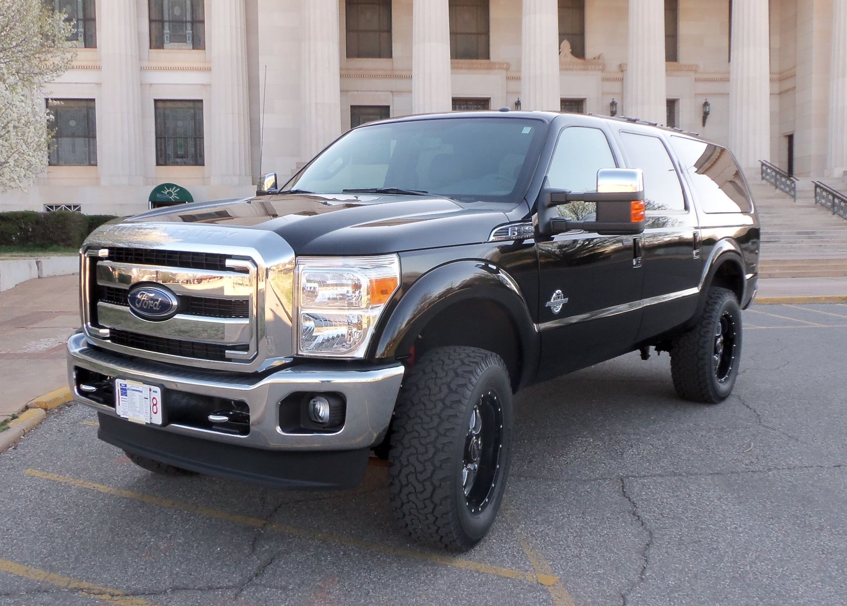 Ford Excursion 2013