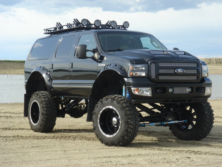 Ford Excursion 2013