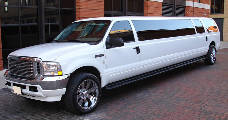 Ford Excursion 4x4 Limo