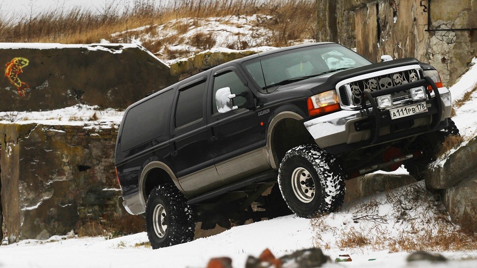 Ford Excursion 6.8