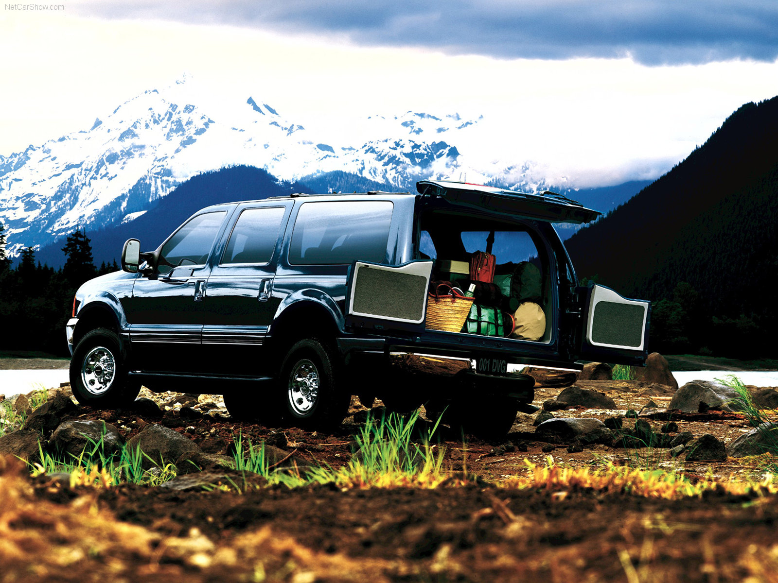 Ford Excursion 6.8
