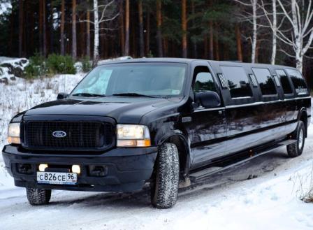 Ford Excursion Black